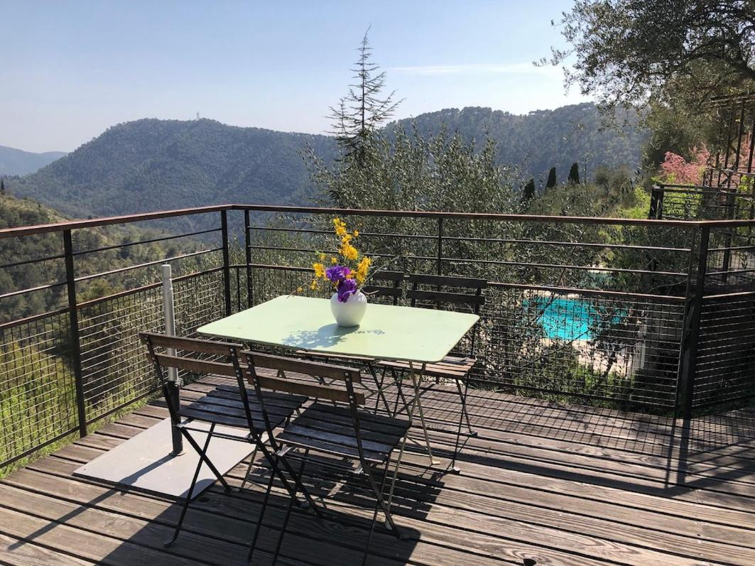 Les Figaires Villa L'Escarene Екстериор снимка